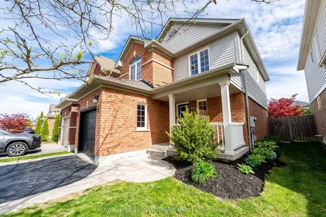23 Courvier Crescent Clarington ON L1C 0E7