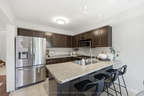 23 Courvier Crescent Clarington ON L1C 0E7