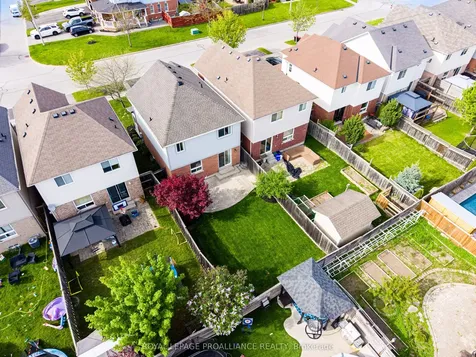 23 Courvier Crescent Clarington ON L1C 0E7