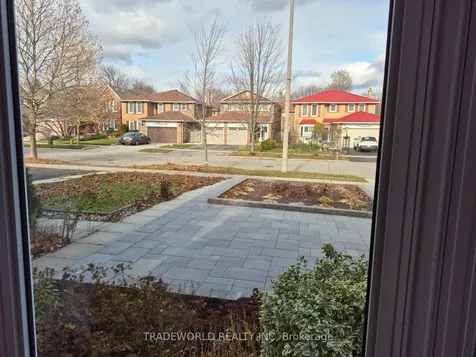 54 Calverley Trail Toronto ON M1C 3R5