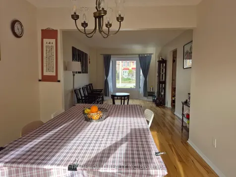 54 Calverley Trail Toronto ON M1C 3R5