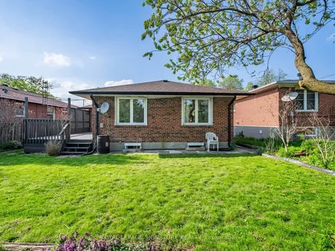 31 Birchard Street Toronto ON M1T 1Z3