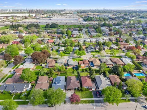 31 Birchard Street Toronto ON M1T 1Z3