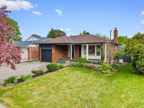 31 Birchard Street Toronto ON M1T 1Z3