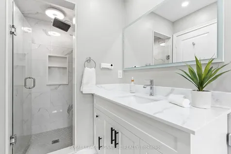 34 Keywood Street Ajax ON L1Z 2E4