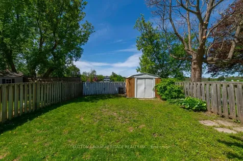 1418 Palmetto Drive Oshawa ON L1K 1N2