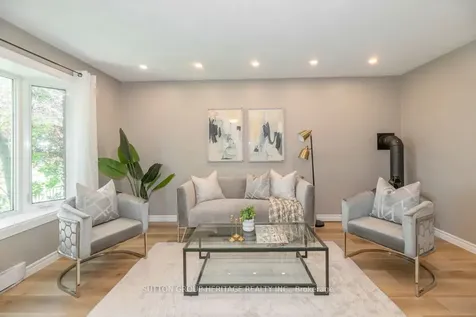 1418 Palmetto Drive Oshawa ON L1K 1N2