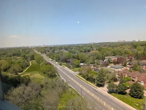 238 Bonis Avenue Toronto ON M1T 3W7