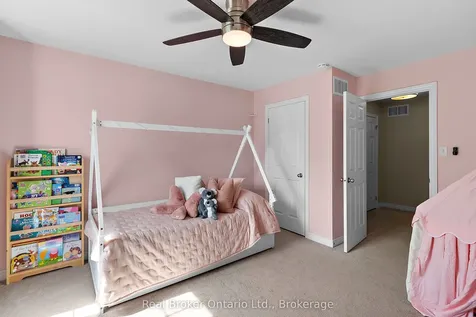 27 Goodall Crescent Clarington ON L1C 0G2