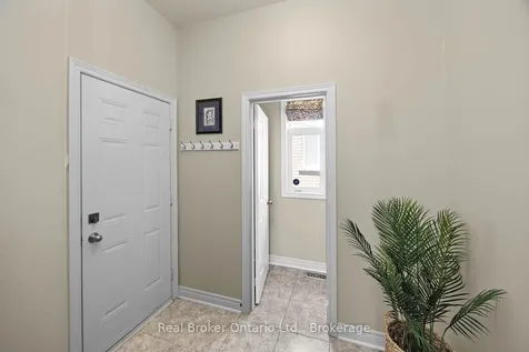 27 Goodall Crescent Clarington ON L1C 0G2