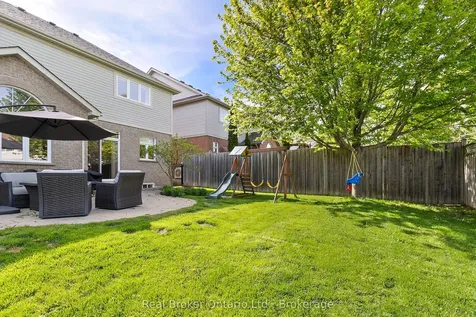 27 Goodall Crescent Clarington ON L1C 0G2