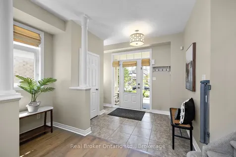 27 Goodall Crescent Clarington ON L1C 0G2