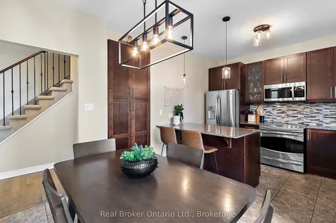 27 Goodall Crescent Clarington ON L1C 0G2