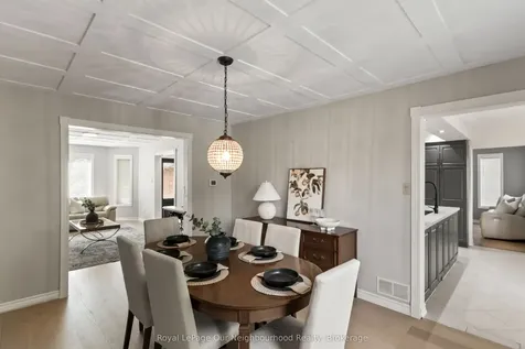 35 Forest Heights Street Whitby ON L1R 1T5