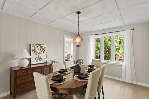 35 Forest Heights Street Whitby ON L1R 1T5