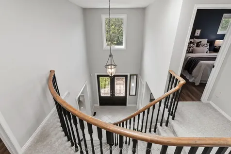 35 Forest Heights Street Whitby ON L1R 1T5