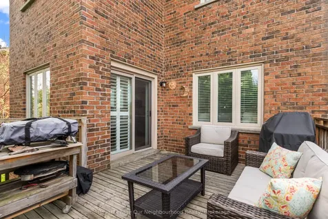 35 Forest Heights Street Whitby ON L1R 1T5