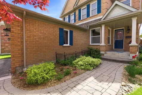 46 Wetherburn Drive Whitby ON L1P 1M7