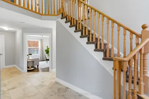 46 Wetherburn Drive Whitby ON L1P 1M7