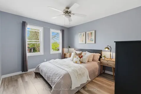 46 Wetherburn Drive Whitby ON L1P 1M7