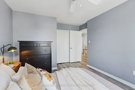 46 Wetherburn Drive Whitby ON L1P 1M7