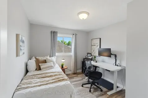 46 Wetherburn Drive Whitby ON L1P 1M7