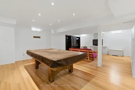 46 Wetherburn Drive Whitby ON L1P 1M7