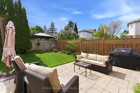 46 Wetherburn Drive Whitby ON L1P 1M7