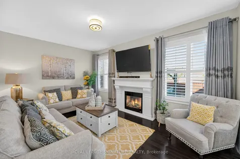 44 Keith-wright Crescent Ajax ON L1Z 0R1