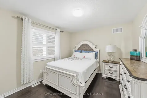 44 Keith-wright Crescent Ajax ON L1Z 0R1
