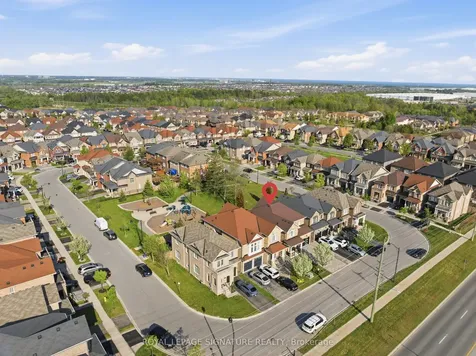 44 Keith-wright Crescent Ajax ON L1Z 0R1