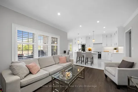 19 St Augustine Drive Whitby ON L1M 0L7