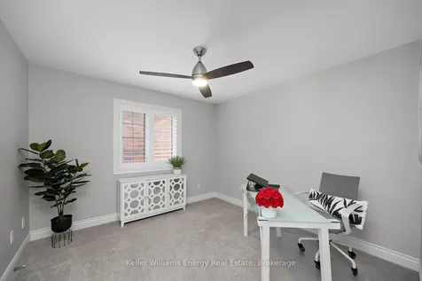 19 St Augustine Drive Whitby ON L1M 0L7