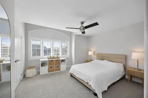 19 St Augustine Drive Whitby ON L1M 0L7