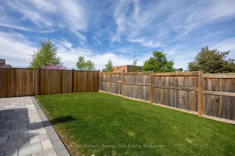 19 St Augustine Drive Whitby ON L1M 0L7