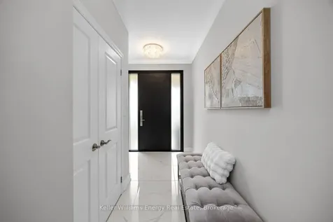 19 St Augustine Drive Whitby ON L1M 0L7