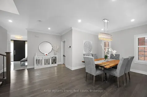 19 St Augustine Drive Whitby ON L1M 0L7