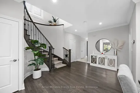 19 St Augustine Drive Whitby ON L1M 0L7