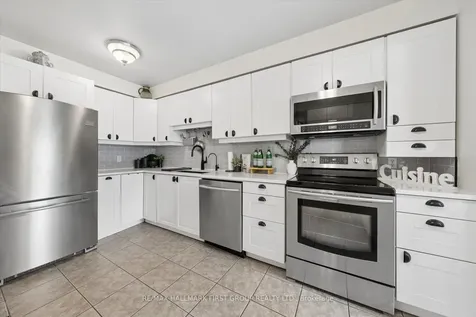 52 Anchorage Avenue Whitby ON L1N 9P1