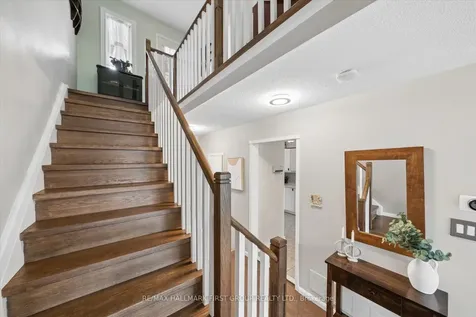 52 Anchorage Avenue Whitby ON L1N 9P1