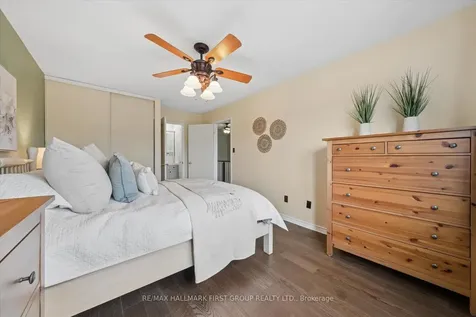 52 Anchorage Avenue Whitby ON L1N 9P1