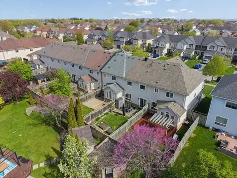 52 Anchorage Avenue Whitby ON L1N 9P1
