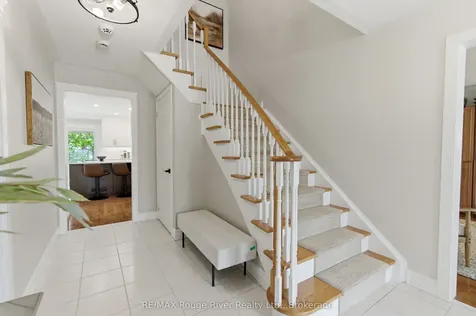 1 Sturgess Crescent Whitby ON L1M 1J9