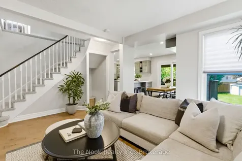 15 Stanford Crescent Clarington ON L1B 1G1