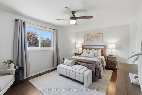15 Stanford Crescent Clarington ON L1B 1G1