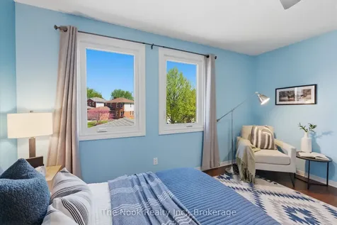 15 Stanford Crescent Clarington ON L1B 1G1