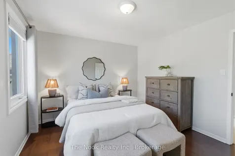 15 Stanford Crescent Clarington ON L1B 1G1