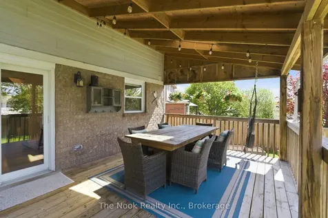 15 Stanford Crescent Clarington ON L1B 1G1