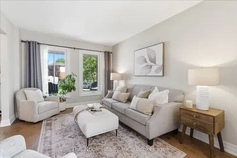 15 Stanford Crescent Clarington ON L1B 1G1
