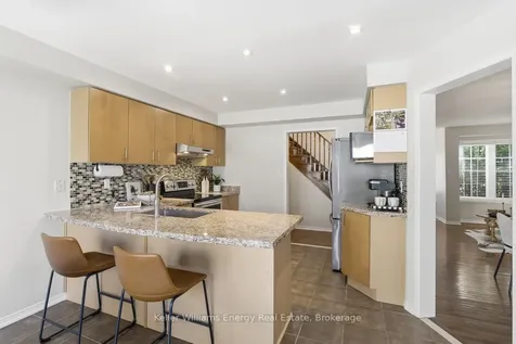 1428 Coldstream Drive Oshawa ON L1K 2Y8